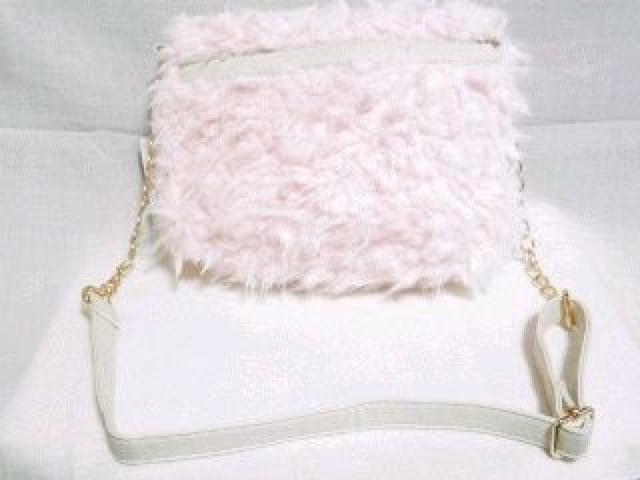 《New》ガーリー&ラブリー★ふわふわファーバッグ/ポシェット/ショルダーバッグ<ピンク> < 女性ファッション 《New》ガーリー&ラブリー★ふわふわファーバッグ/ポシェット/ショルダーバッグ<ピンク> < 女性ファッションの