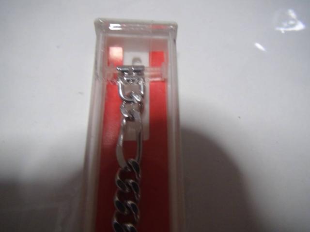 Marumanのレディース用腕時計のベルト新品箱入り!。 < 女性アクセサリー/時計  Marumanのレディース用腕時計のベルト新品箱入り!。 < 女性アクセサリー/時計の