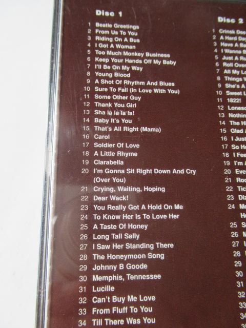 ザ・ビートルズ 2枚組CD 「 ザ・ビートルズ・ライヴ!! 」  94ページ及び48ページのブックレット付き  帯付き国内盤 < タレントグッズ  ザ・ビートルズ 2枚組CD 「 ザ・ビートルズ・ライヴ!! 」  94ページ及び48ページのブックレット付き  帯付き国内盤 < タレントグッズの