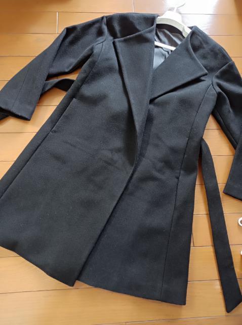 ELLE★定価約4万.新品タグ付き★リボン付きコート★便利な役立つ黒★素敵綺麗★エル★かなりお得に。これからに大活躍★絶対オススメ < 女性ファッション ELLE★定価約4万.新品タグ付き★リボン付きコート★便利な役立つ黒★素敵綺麗★エル★かなりお得に。これからに大活躍★絶対オススメ < 女性ファッションの