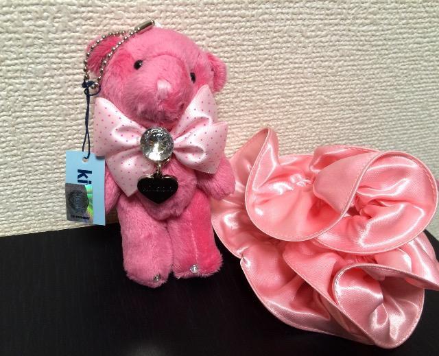 【キットソン】Kitson『シュシュ付テディベアチャーム』新品 < 女性ファッション  【キットソン】Kitson『シュシュ付テディベアチャーム』新品 < 女性ファッションの