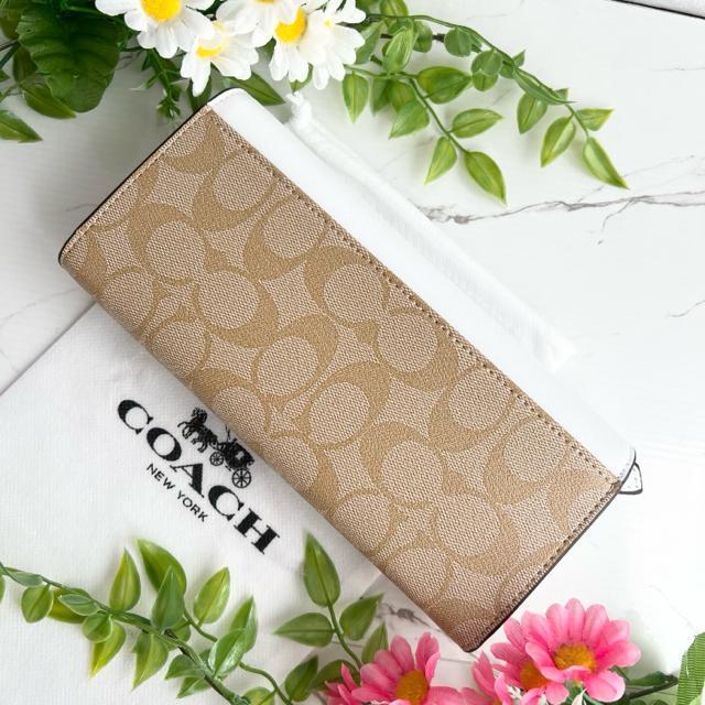 �V�i  ���g�p  COACH  �����z  �V�O�l�`���[  �X����  �z���C�g  ���f�B�[�X���z  ��e��  �A�E�g���b�g