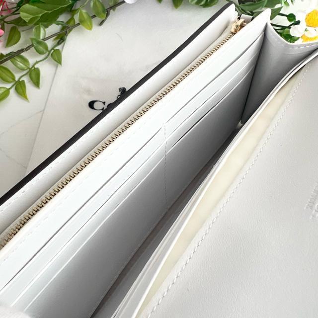 �V�i  ���g�p  COACH  �����z  �V�O�l�`���[  �X����  �z���C�g  ���f�B�[�X���z  ��e��  �A�E�g���b�g