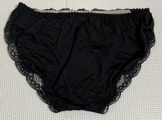 AMOSTYLE ブラック ショーツ < 女性ファッション  AMOSTYLE ブラック ショーツ < 女性ファッションの