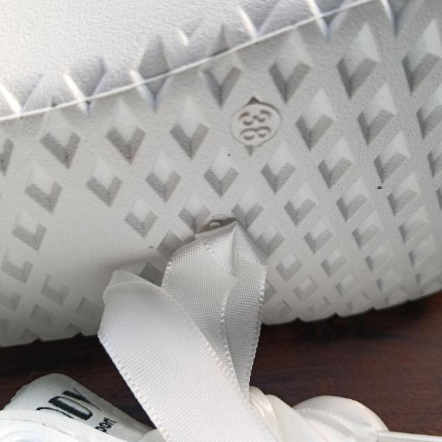 Vi 24cm fB[X Xj[J[ zCg V[Y C JWA  t@bV 