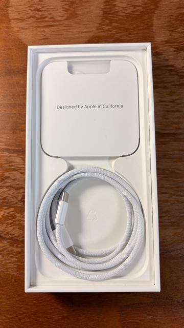 iPhone15 256GB �u���b�N�@����@SIM�t���[�@�O������@�P�[�X�t���@�t�B�����t���@���i �� �Ɠd/AV�� 