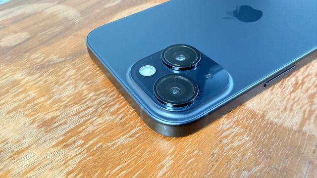 iPhone15 256GB �u���b�N�@����@SIM�t���[�@�O������@�P�[�X�t���@�t�B�����t���@���i �� �Ɠd/AV�� 