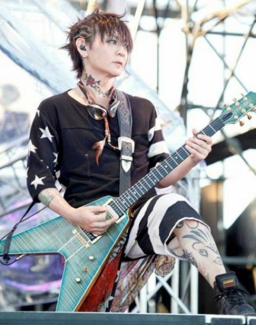 k.a.z着用 半袖ニット vamps < 男性ファッション  k.a.z着用 半袖ニット vamps < 男性ファッションの