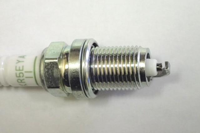 NGK R BKR5EYA-11 1本 未使用ストック品 < 自動車/バイク NGK R BKR5EYA-11 1本 未使用ストック品 < 自動車/バイク