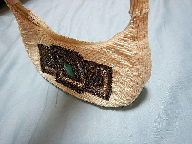 ◆モイナ MOYNA ハンドバッグ ビーズ 中古品 < 女性ファッション  ◆モイナ MOYNA ハンドバッグ ビーズ 中古品 < 女性ファッションの