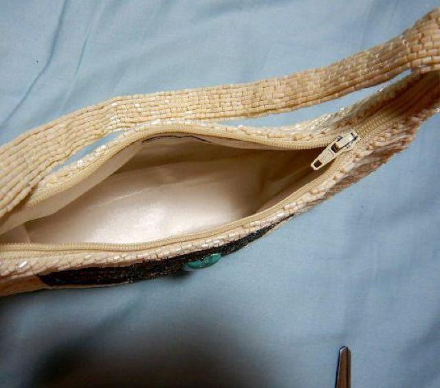 ◆モイナ MOYNA ハンドバッグ ビーズ 中古品 < 女性ファッション  ◆モイナ MOYNA ハンドバッグ ビーズ 中古品 < 女性ファッションの