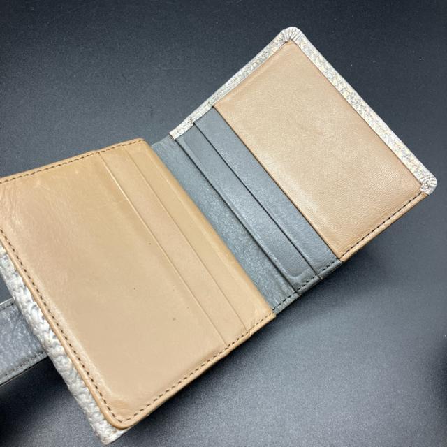 即決 HIROKO HAYASHI 二つ折り財布 < 女性ファッション  即決 HIROKO HAYASHI 二つ折り財布 < 女性ファッションの