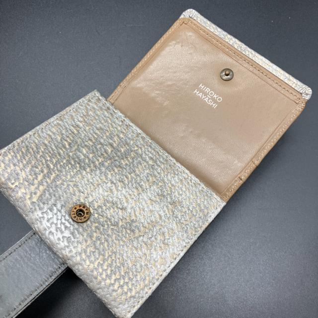 即決 HIROKO HAYASHI 二つ折り財布 < 女性ファッション  即決 HIROKO HAYASHI 二つ折り財布 < 女性ファッションの