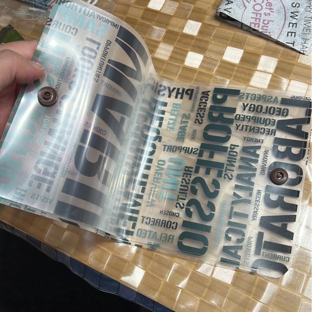 (新品)マスクホルダー・マスク(わんちゃん柄×2枚)セット/ハンドメイド < 女性ファッション  (新品)マスクホルダー・マスク(わんちゃん柄×2枚)セット/ハンドメイド < 女性ファッションの