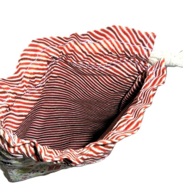 【マチなし巾着】◆Merry Christmas◆クリスマス◆サンタクロース・ミトン・プレゼント◆裏地あり巾着 < 女性ファッション 【マチなし巾着】◆Merry Christmas◆クリスマス◆サンタクロース・ミトン・プレゼント◆裏地あり巾着 < 女性ファッションの