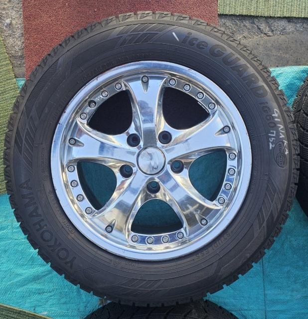 (バリ溝) BRIDGESTONE ブリヂストン BEO ベオ L04 15インチ6.5J+38 PCD114.3スタッドレスタ < 自動車/バイク (バリ溝) BRIDGESTONE ブリヂストン BEO ベオ L04 15インチ6.5J+38 PCD114.3スタッドレスタ < 自動車/バイク