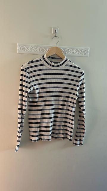 ユニクロ リブボーダーハイネックT 長袖Tシャツ 白 ホワイト L < ブランド ユニクロ リブボーダーハイネックT 長袖Tシャツ 白 ホワイト L < ブランドの