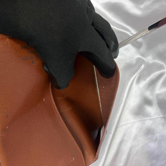 Louis Vuitton ルイヴィトン モノグラム ポルトバルールカルトクレディ 手帳カバー < ブランド Louis Vuitton ルイヴィトン モノグラム ポルトバルールカルトクレディ 手帳カバー < ブランドの