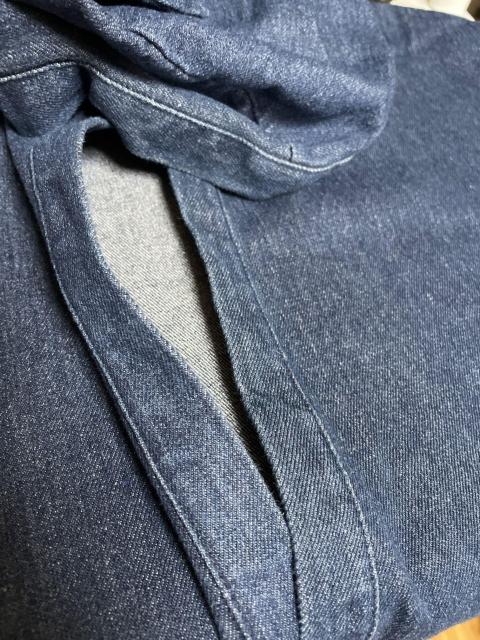 �N���V�J���G���t �f�j���t�[�h�t�������O�J�[�f�B�K�� F �������V���G�b�g �J�W���A�� �� �����t�@�b�V������ 