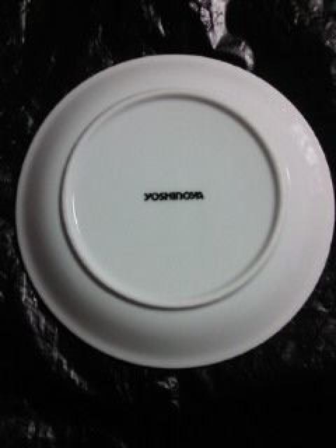 牛丼 吉野家 オリジナル グッズ キャラクター よっぴー お皿 ホワイト 小皿 < ホビー  牛丼 吉野家 オリジナル グッズ キャラクター よっぴー お皿 ホワイト 小皿 < ホビーの