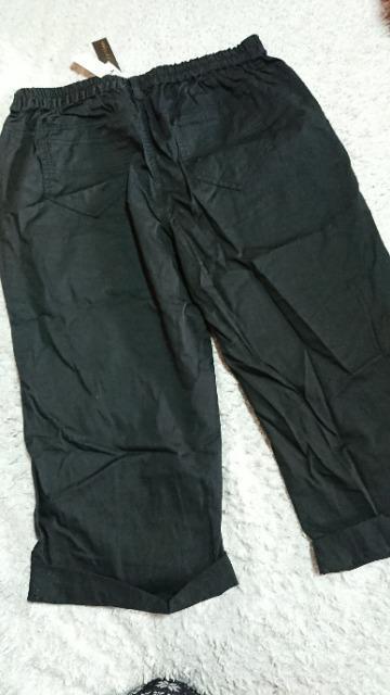 新品 大きいサイズ4L 白地ロンT、ポケ沢山!ウエストゴム カジュアルパンツ 黒 2点セット < 女性ファッション  新品 大きいサイズ4L 白地ロンT、ポケ沢山!ウエストゴム カジュアルパンツ 黒 2点セット < 女性ファッションの