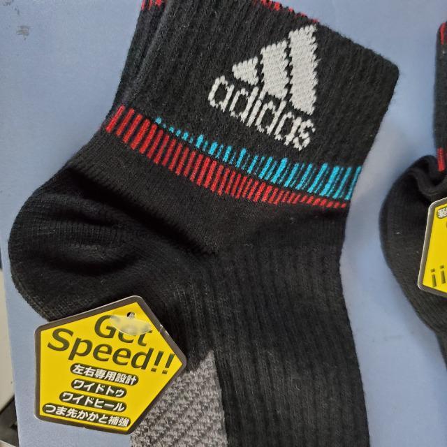送料込み★アディダス★左右専用設計!靴下3足セット★23-25p★ < ブランド  送料込み★アディダス★左右専用設計!靴下3足セット★23-25p★ < ブランドの