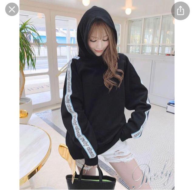 Rady スリーブロゴフーディー 美品 < ブランド  Rady スリーブロゴフーディー 美品 < ブランドの