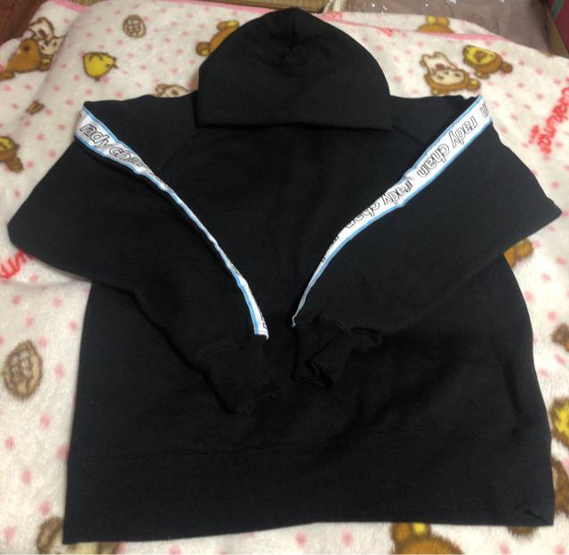 Rady スリーブロゴフーディー 美品 < ブランド  Rady スリーブロゴフーディー 美品 < ブランドの