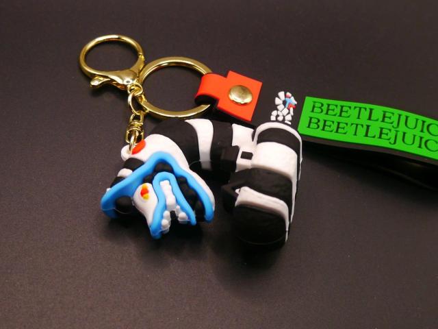 新品 ビートルジュース Beetlejuice サンドワーム キーホルダー バッグチャーム < ホビー 新品 ビートルジュース Beetlejuice サンドワーム キーホルダー バッグチャーム < ホビーの