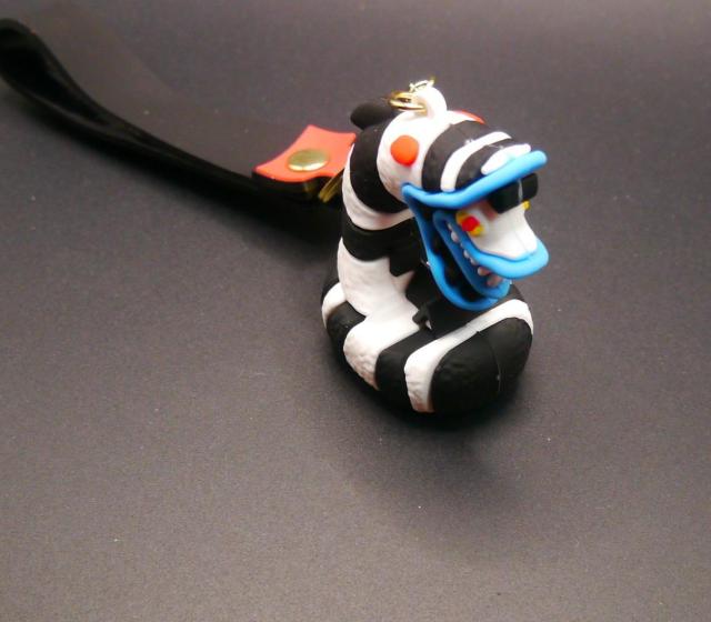 新品 ビートルジュース Beetlejuice サンドワーム キーホルダー バッグチャーム < ホビー 新品 ビートルジュース Beetlejuice サンドワーム キーホルダー バッグチャーム < ホビーの