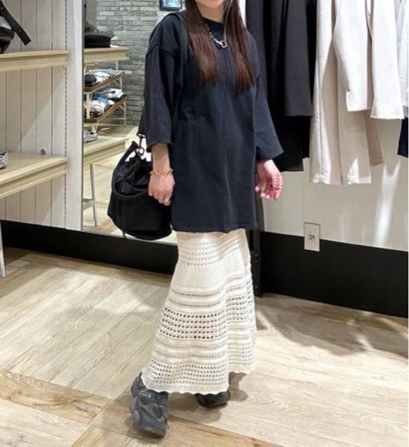 新品 LEPSIM★8部袖チュニックワンピ < 女性ファッション  新品 LEPSIM★8部袖チュニックワンピ < 女性ファッションの