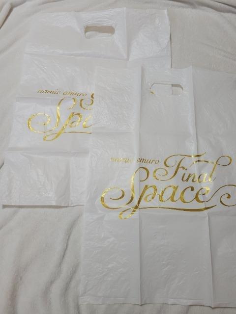 ޔb A[JCuptbg ʏ Final Space  ^gObY 