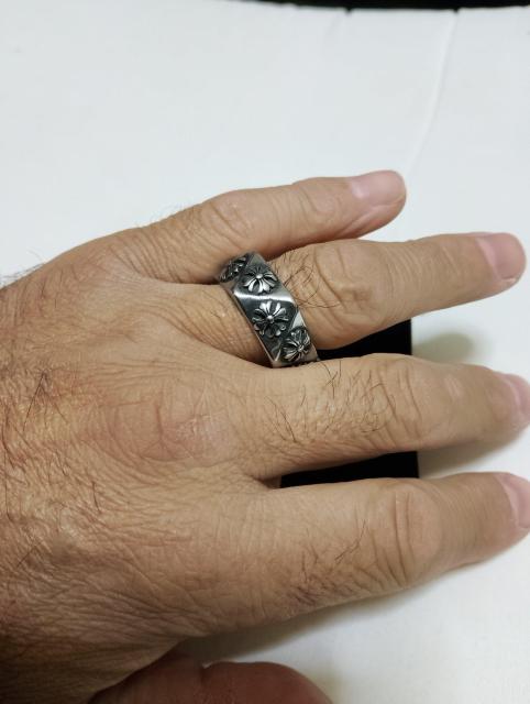 ペンタゴン CHプラス リング < 男性アクセサリー/時計 ペンタゴン CHプラス リング < 男性アクセサリー/時計の