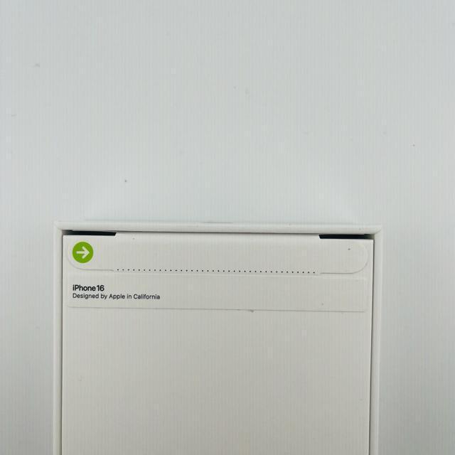 ���J�� iPhone 16 128 GB SIM�t���[ �e�B�[�� �{�� �� �Ɠd/AV�� 