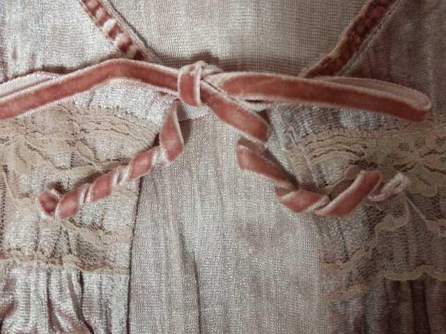 送料半額今大流行プリ-ッ入ベロアでクルンリボン&レ-ス今大人気( 〃▽〃)♪ < 女性ファッション  送料半額今大流行プリ-ッ入ベロアでクルンリボン&レ-ス今大人気( 〃▽〃)♪ < 女性ファッションの