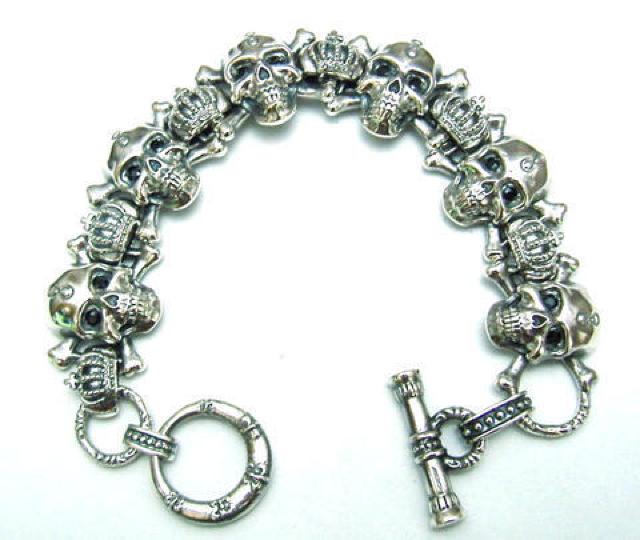 シルバー925 6クラウンスカルブレス サファイヤ < 男性アクセサリー/時計 シルバー925 6クラウンスカルブレス サファイヤ < 男性アクセサリー/時計の