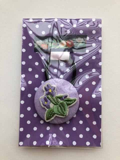 ハンドメイド ヘアゴム 特大 くるみボタン かわいいすみれ♪ < 女性ファッション  ハンドメイド ヘアゴム 特大 くるみボタン かわいいすみれ♪ < 女性ファッションの