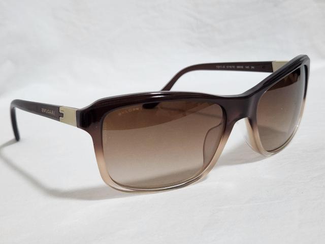 正規レア ブルガリ バファローホーン装飾 ロゴ アイコンクロス マーブルグラデーション サングラス 茶 ウェリントンスクエア 眼鏡 < ブランド  正規レア ブルガリ バファローホーン装飾 ロゴ アイコンクロス マーブルグラデーション サングラス 茶 ウェリントンスクエア 眼鏡 < ブランドの