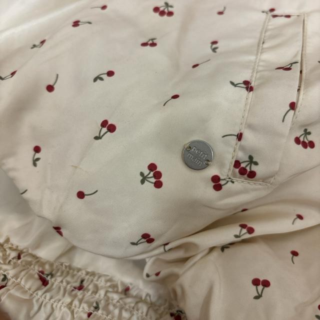 即決 petit main 90 ブルゾン ジャンパー さくはんぼ < キッズ/ベビー  即決 petit main 90 ブルゾン ジャンパー さくはんぼ < キッズ/ベビーの