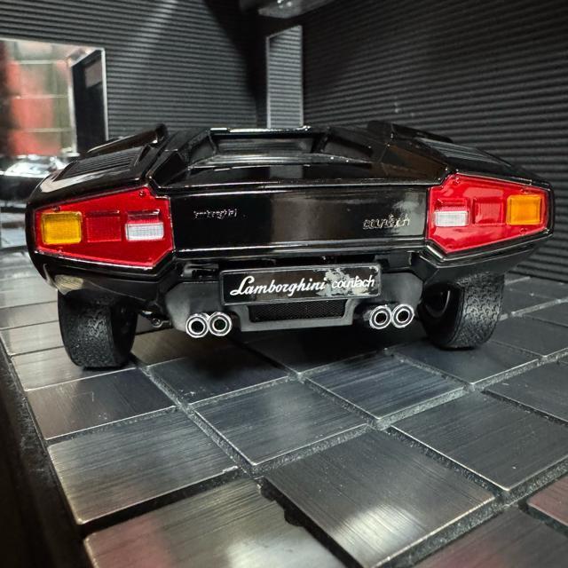 絶版未展示品 京商 1/18 ランボルギーニ カウンタックLP400 ブラック < ホビー  絶版未展示品 京商 1/18 ランボルギーニ カウンタックLP400 ブラック < ホビーの