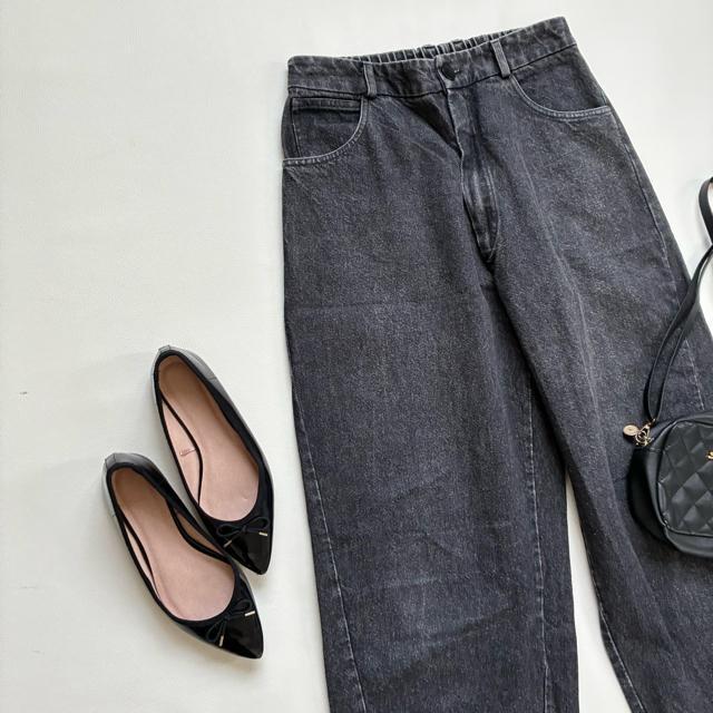 ◆美品◆CORDERAコルデラ◆デニムワイドパンツ◆ブラック◆37,200円◆F < 女性ファッション  ◆美品◆CORDERAコルデラ◆デニムワイドパンツ◆ブラック◆37,200円◆F < 女性ファッションの