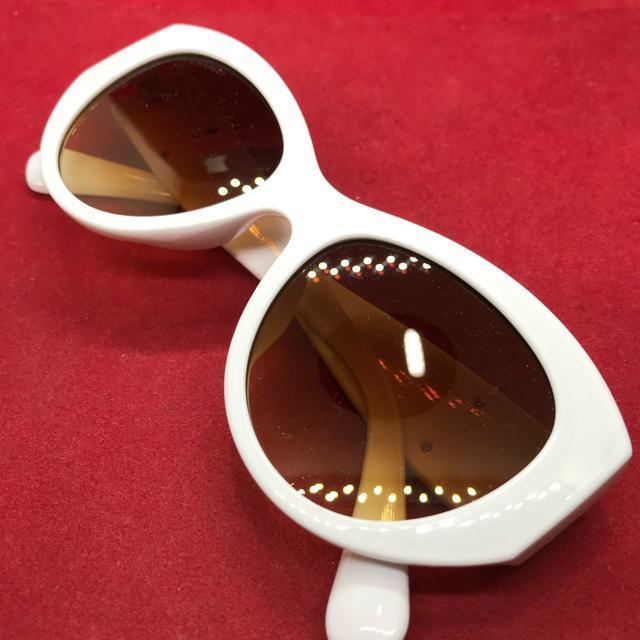 Ki Vl zCgt[TOX i ߔNf P[Xt  uh 