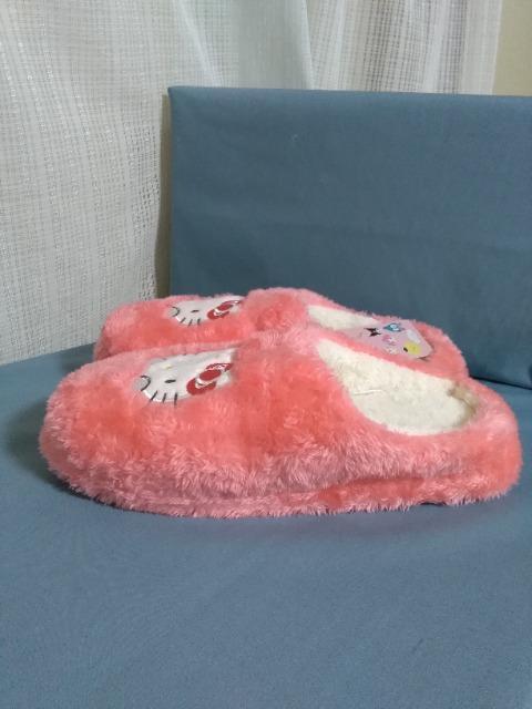 �T�����I�L�����N�^�[�Y�{�A���[���X���b�p�@�n���[�L�e�B