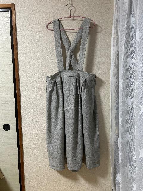 1万新品タグ付きMashu Rashu★ウール・レーヨン混サス付きスカート < 女性ファッション 1万新品タグ付きMashu Rashu★ウール・レーヨン混サス付きスカート < 女性ファッションの