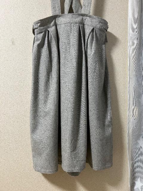 1万新品タグ付きMashu Rashu★ウール・レーヨン混サス付きスカート < 女性ファッション 1万新品タグ付きMashu Rashu★ウール・レーヨン混サス付きスカート < 女性ファッションの