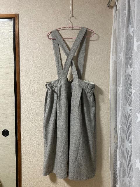 1万新品タグ付きMashu Rashu★ウール・レーヨン混サス付きスカート < 女性ファッション 1万新品タグ付きMashu Rashu★ウール・レーヨン混サス付きスカート < 女性ファッションの