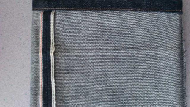 美品!激安80%オフ、GUCCI、デニムパンツ(紺、イタリア製、31〜32インチ) < ブランド  美品!激安80%オフ、GUCCI、デニムパンツ(紺、イタリア製、31〜32インチ) < ブランドの