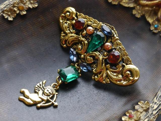 新品アンティーク調ゆらゆら天使ゴシックブローチ  < 女性アクセサリー/時計  新品アンティーク調ゆらゆら天使ゴシックブローチ  < 女性アクセサリー/時計の