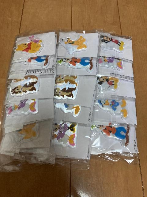 ディズニー公式品 キーホルダー15個 種類はランダムどうしても欲しいキャラクターが有れば優先で入れます。 < おもちゃ ディズニー公式品 キーホルダー15個 種類はランダムどうしても欲しいキャラクターが有れば優先で入れます。 < おもちゃの