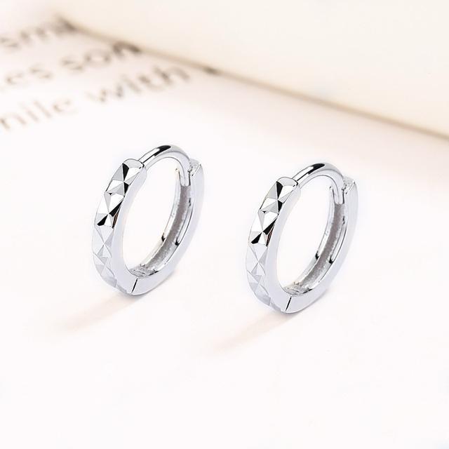 多面カット フープピアス シルバー【両耳セット】 < 女性アクセサリー/時計  多面カット フープピアス シルバー【両耳セット】 < 女性アクセサリー/時計の